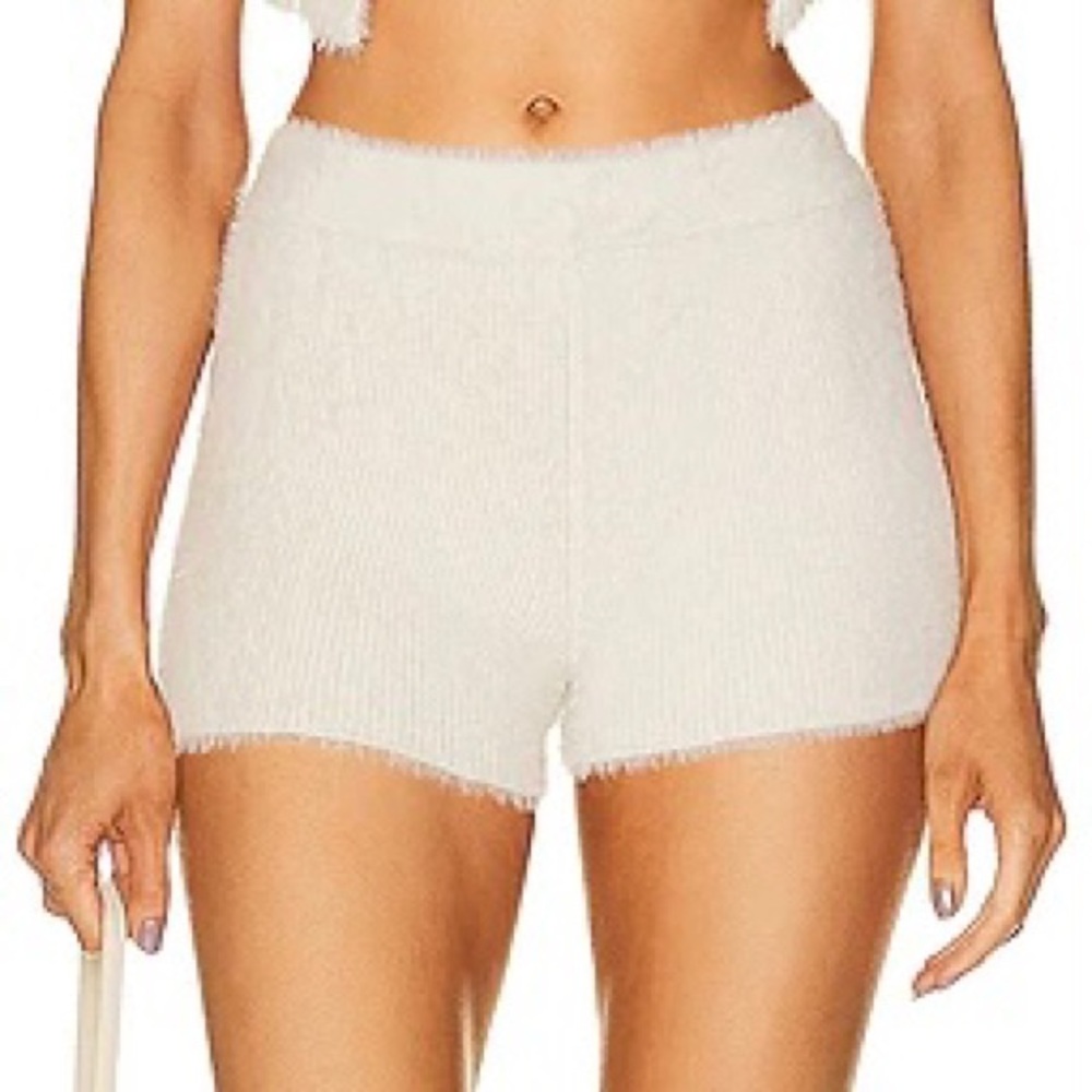 NWT Jacquemus SET Cardigan Sweater Long Sleeve Top & Mini Shorts 2 Piece White - Picture 6 of 8